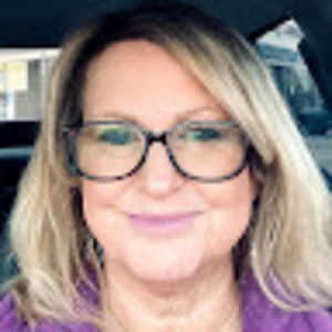 Meet your Posher, Vicki